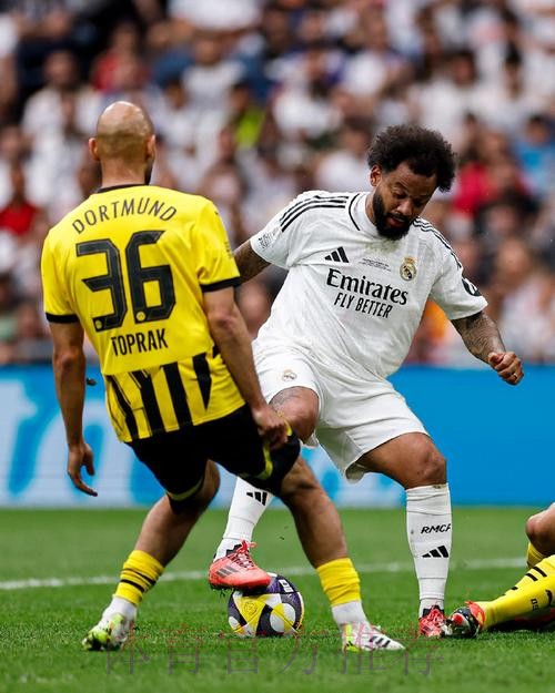 这都不进?皇马75%控球率+20次射门 浪费4次良机